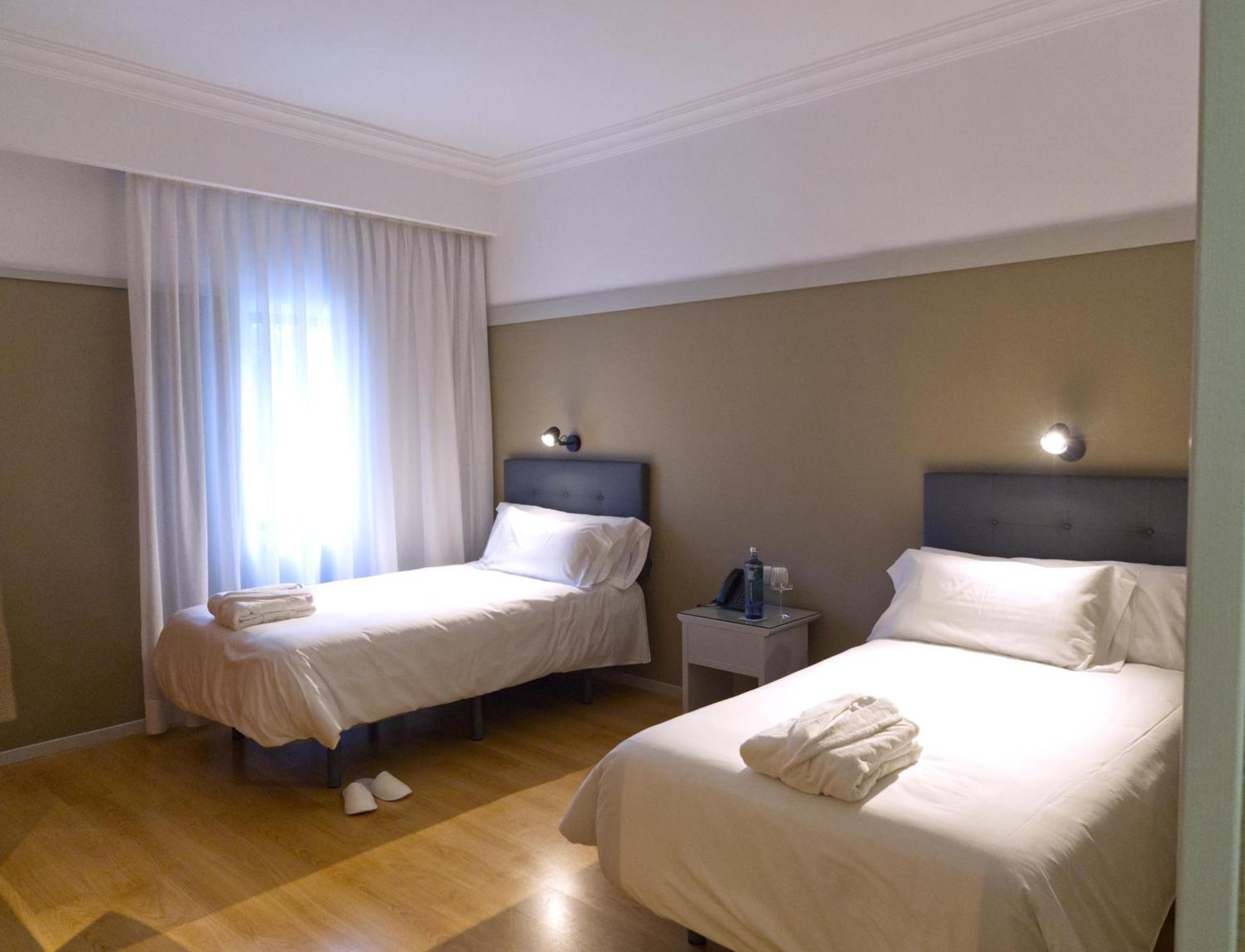 Hotel Ciudad Del Sol Écija Esterno foto
