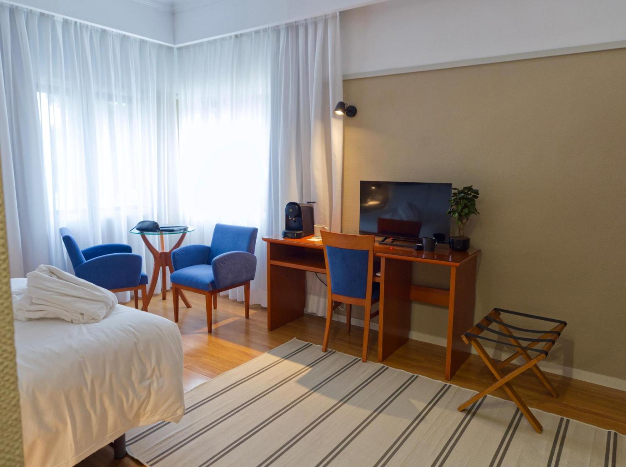 Hotel Ciudad Del Sol Écija Esterno foto